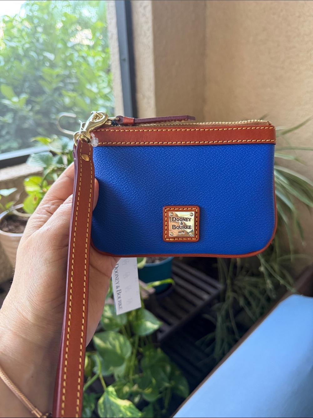 Rare Find NWT Dooney & Bourke Pebble Grain Medium Wristlet | Deep Blue and Tan